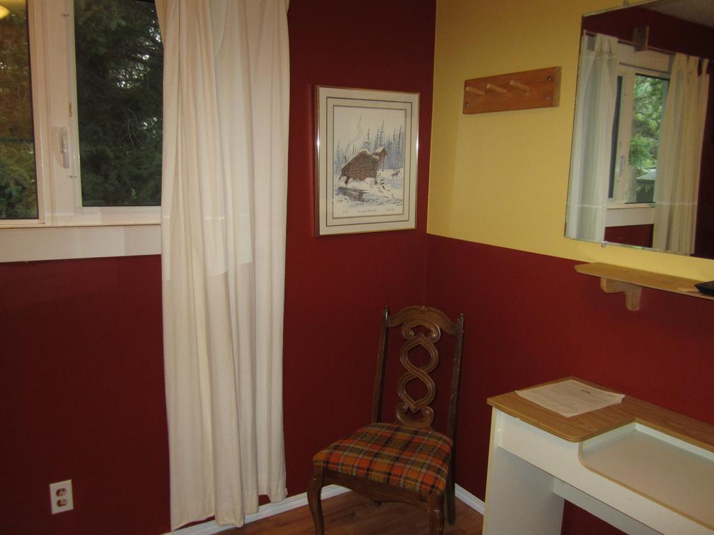 Hostel Beez Kneez Bakpakers Whitehorse Pokoj fotografie